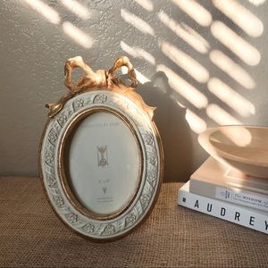 Beautiful 4 x 6 Picture Frame